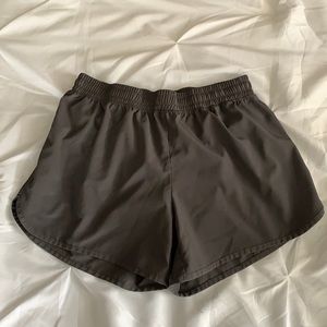 gray athletic shorts